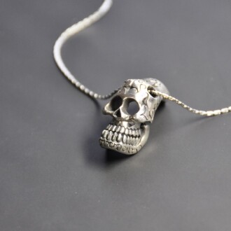 G-skull pendant